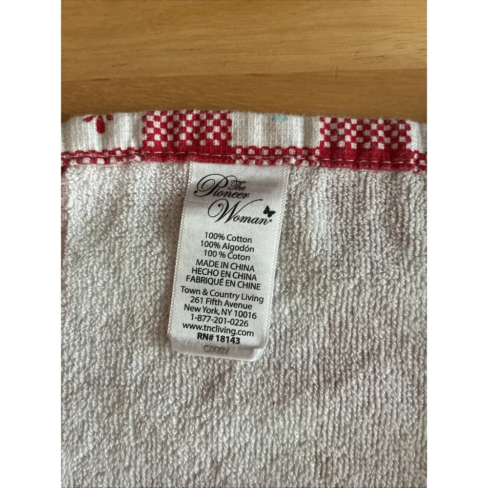Pioneer Woman Dish towels Sweet Rose And Checkered Discontinued Pattern